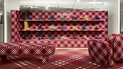 galeries lafayette burberry|Burberry .